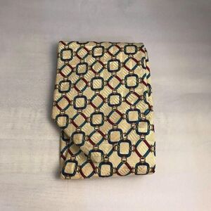 #1197 VTG FASHION NECKWEAR MEN'S SILK YELLOW PRINT NECKTIE 58 IN x 2.75 IN